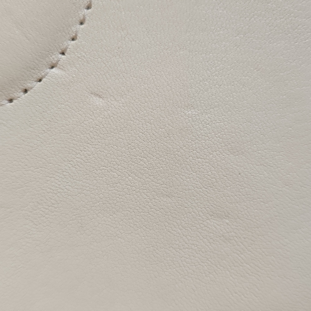 LONGCHAMP White Leather Wallet with Embossed Logo - Picture 7 of 16